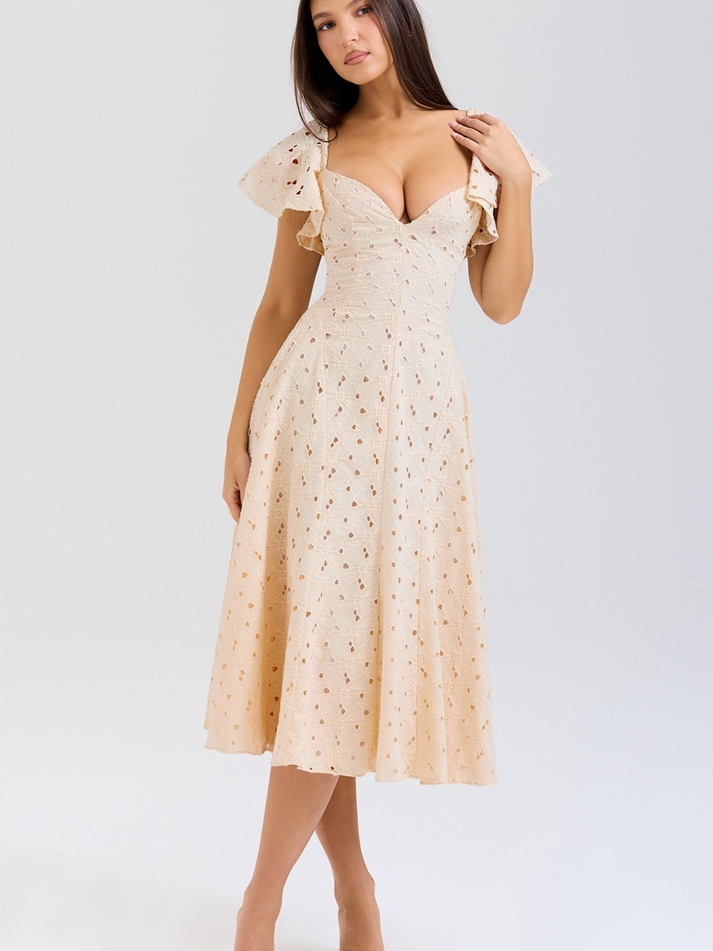 House of CB “Amaya” Cream Midi, Medium - Picture 3 of 10